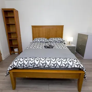 Comfortable In Shirley, - Room-2 Solihull